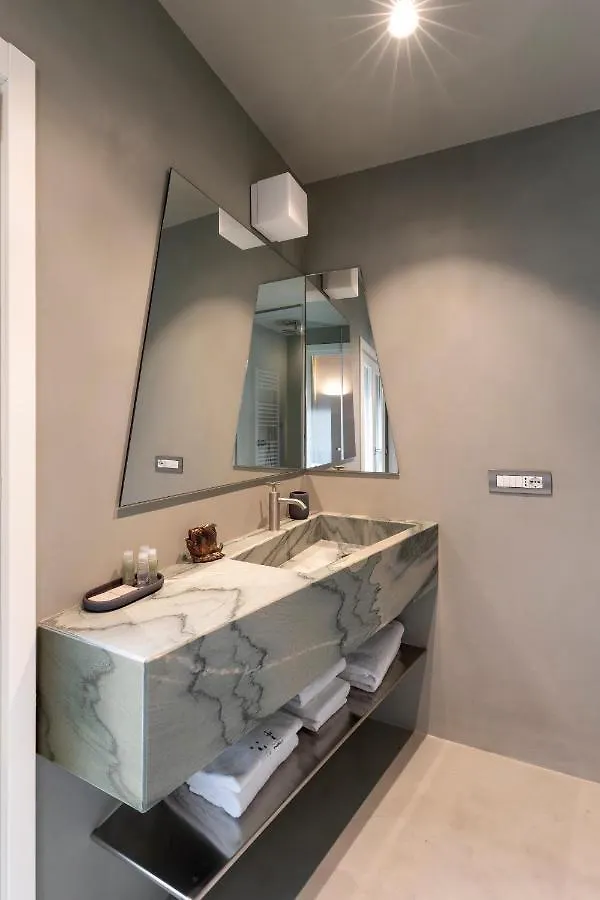 Palazzo Calo Aparthotel Bari 3*,