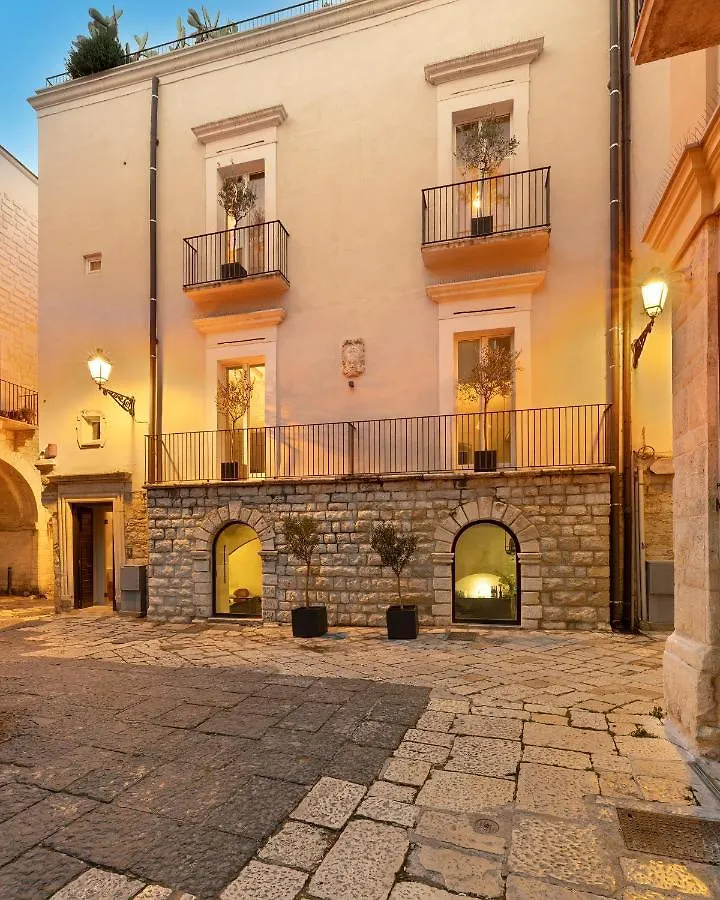 Palazzo Calo Aparthotel Bari