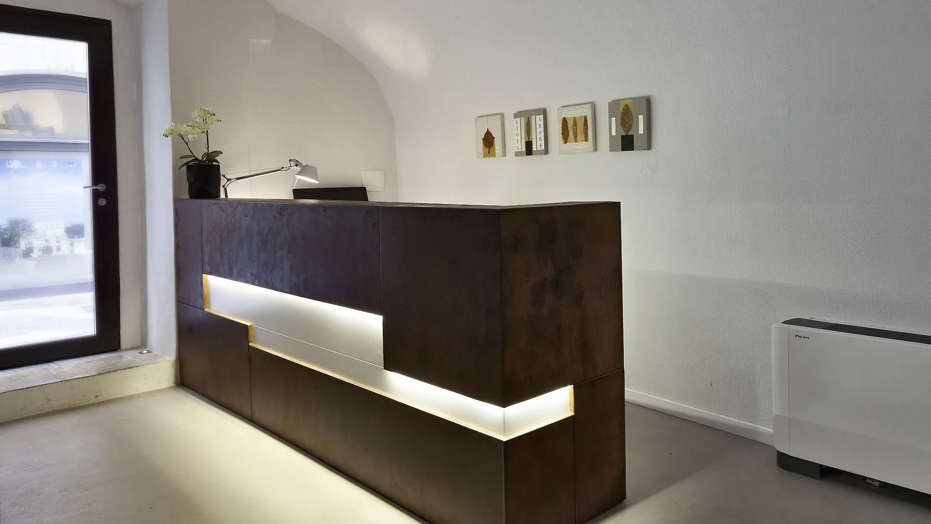 Palazzo Calo Aparthotel Bari